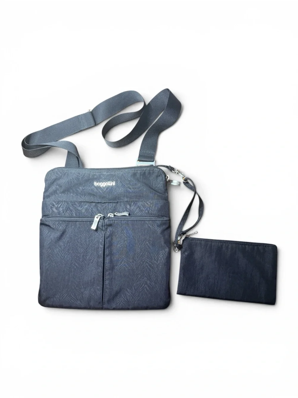 Baggallini Black Horizon Crossbody Sling Bag with Wristlet